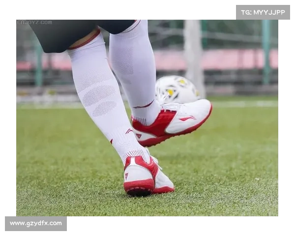 全面解析曼联弗兰关键技能助你系统提升个人足球技术水平实战进阶